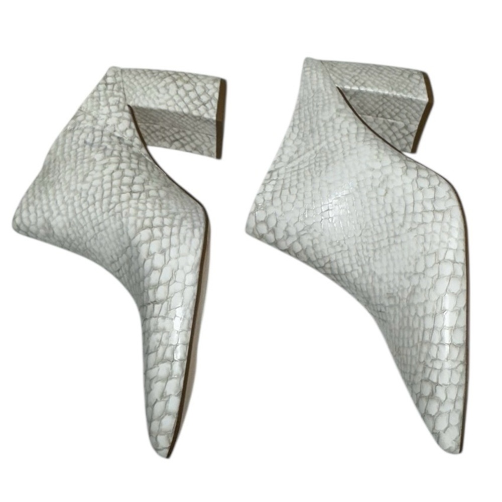 Steve Madden Women’s Barrie Gray and White Faux Snakeskin Block Heel Size 11 NWT - Picture 3 of 10